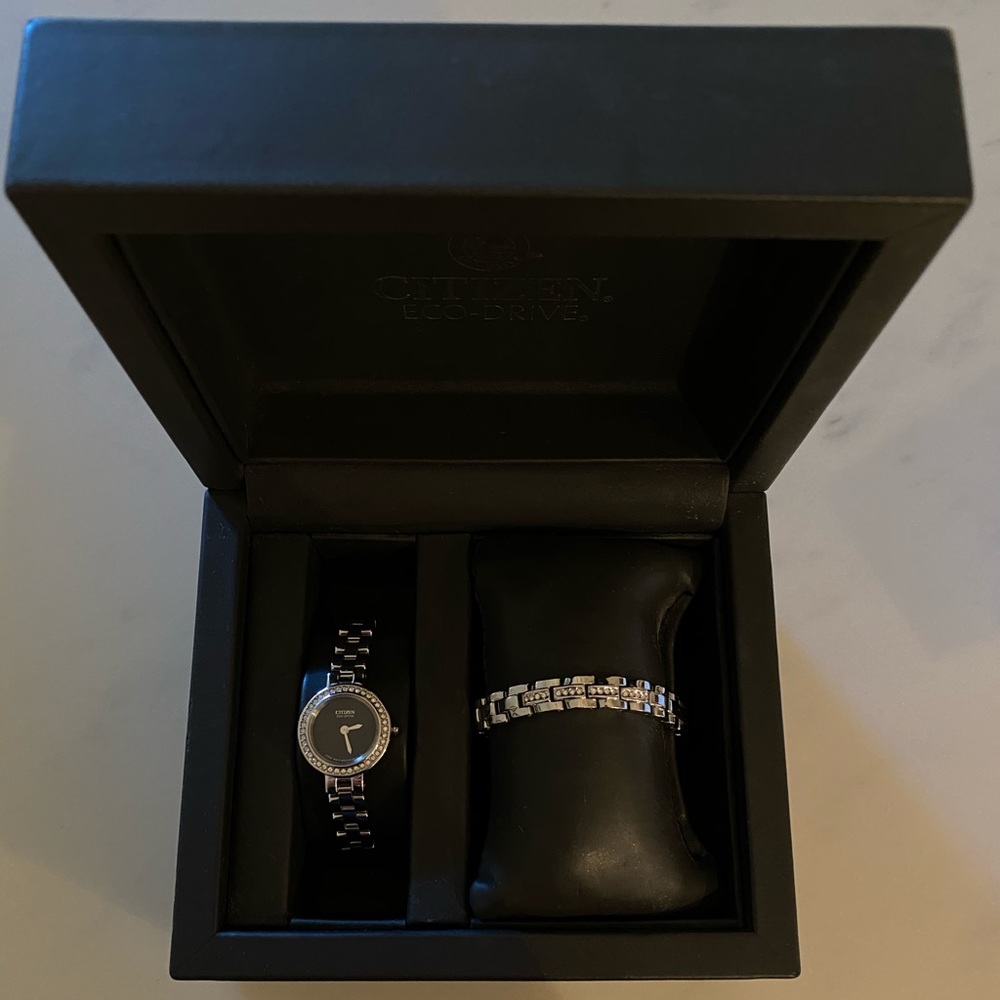 Citizen Eco Drive watch and bracelet set